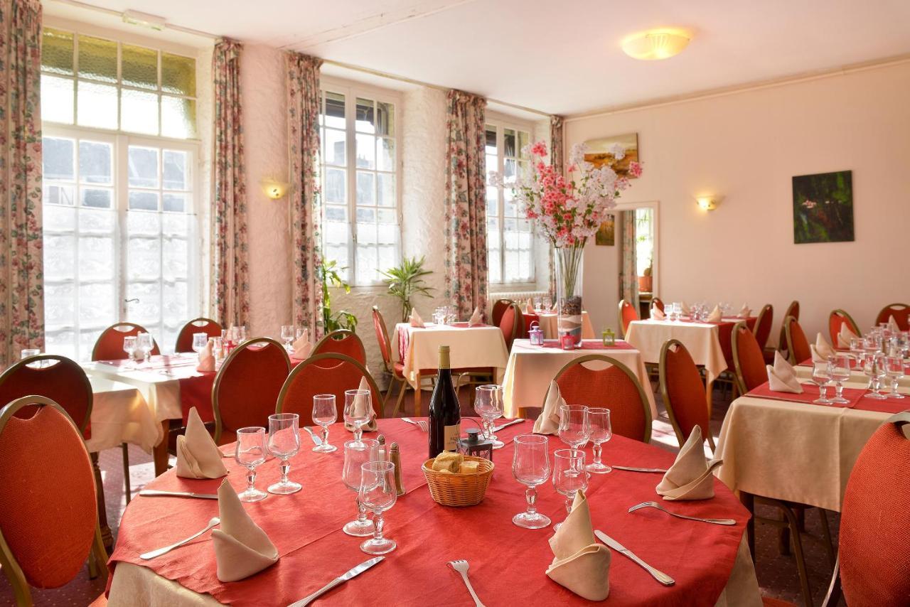 Le Sauvage Hotel Château-Renard Buitenkant foto